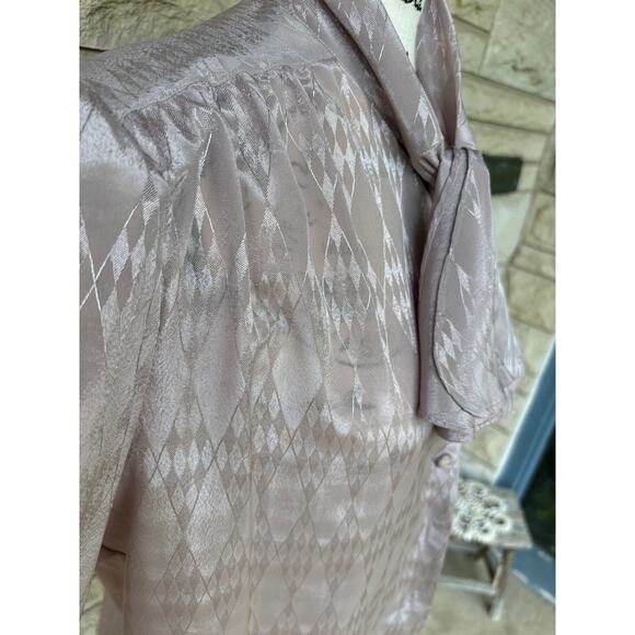 Vintage 70s 80s Pierre Cardin boutique silk tan embossed blouse - Picture 2 of 5